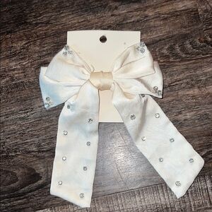 A New Day Cream Hair Bow with Silver Accents